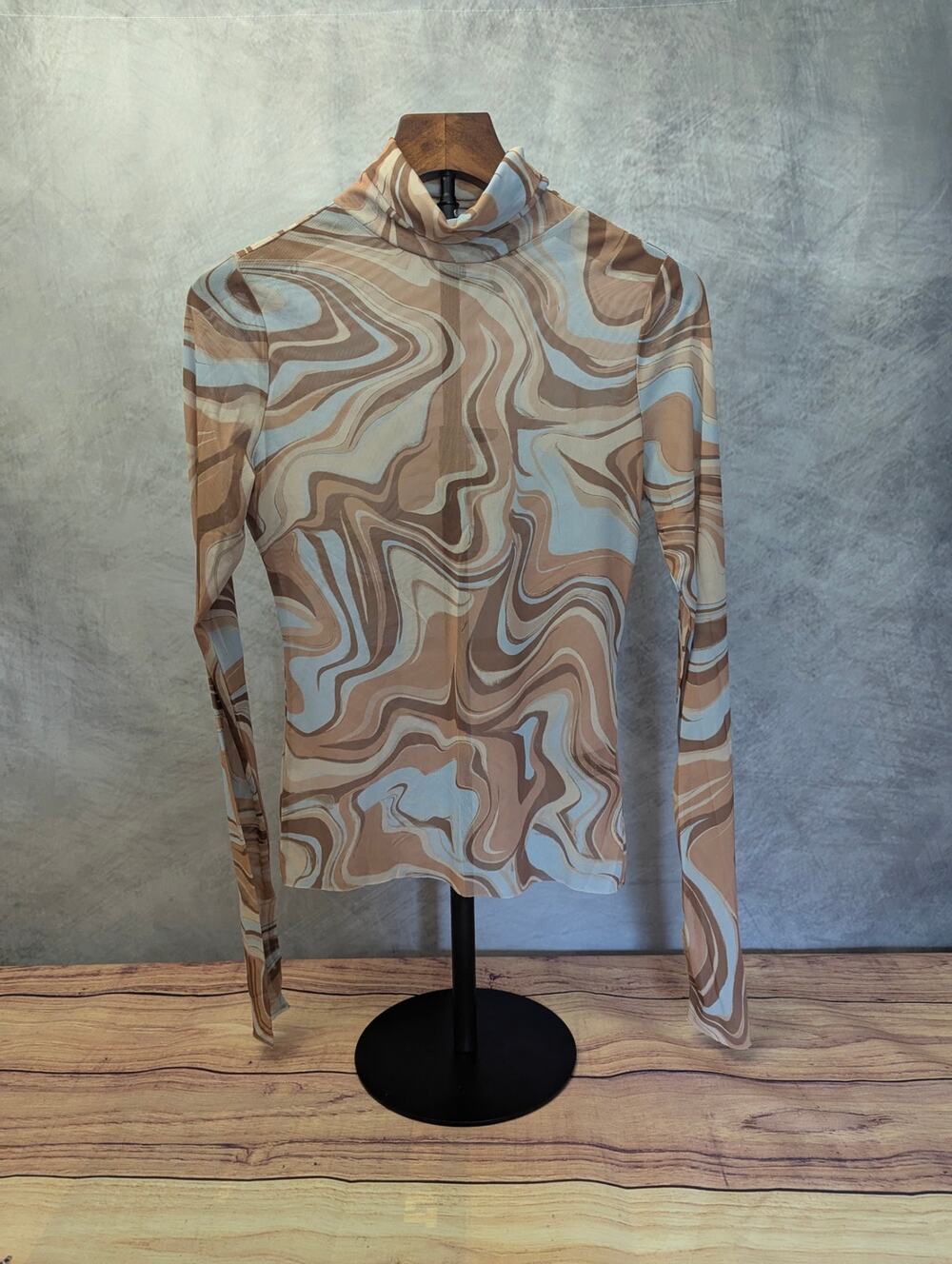 AFRM Mesh Swirl Print Long Sleeve Mock Neck Top – Women’s Medium